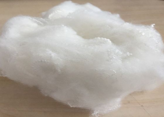 Helles rohes weißes 1.5dtex×38mm Polyester-Rohstoff für die Herstellung des Handschuh-Garns