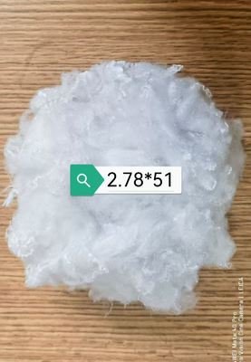 Recycelte Polyester-Stapelfasern