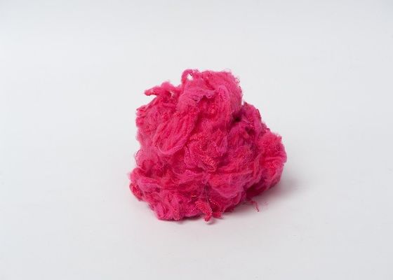 Polyester-Rohstoff-rote Jungfrau-Polyester-Spinnfaser ISO9001 2.5Dtex 51mm